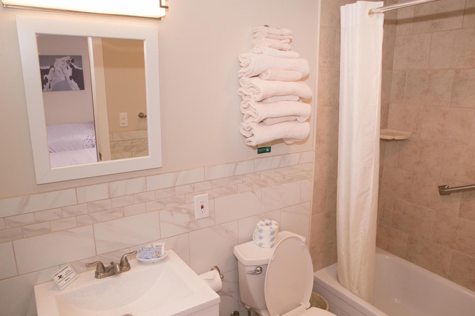 Knotty Pine Motel Bennington Ngoại thất bức ảnh