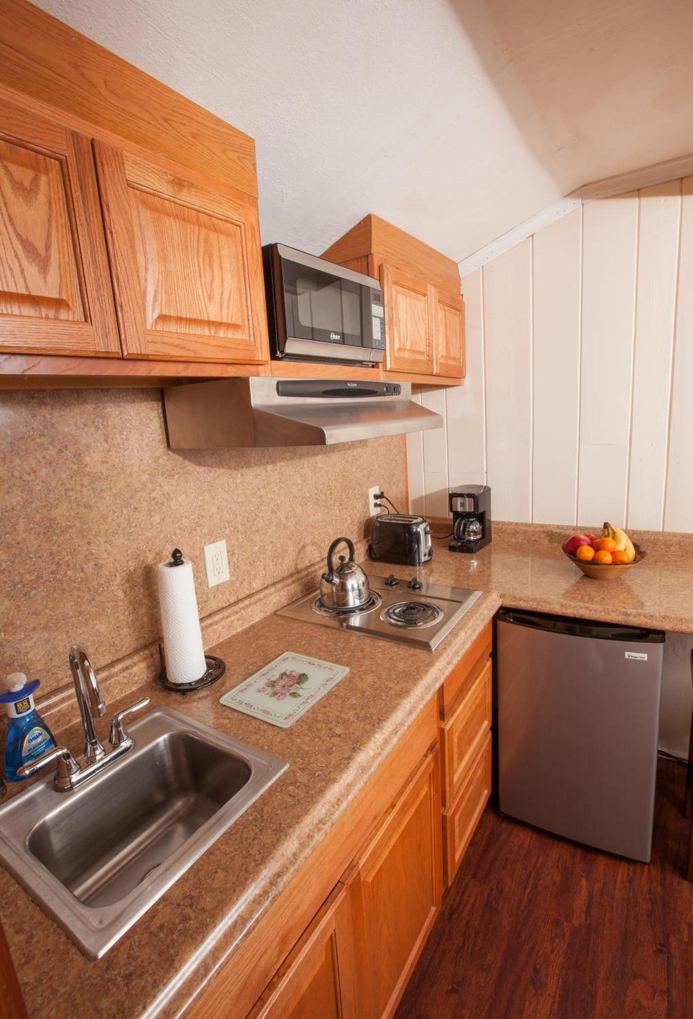 Knotty Pine Motel Bennington Ngoại thất bức ảnh