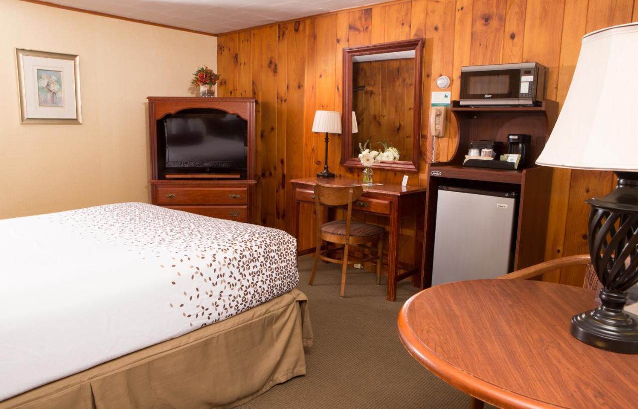 Knotty Pine Motel Bennington Ngoại thất bức ảnh