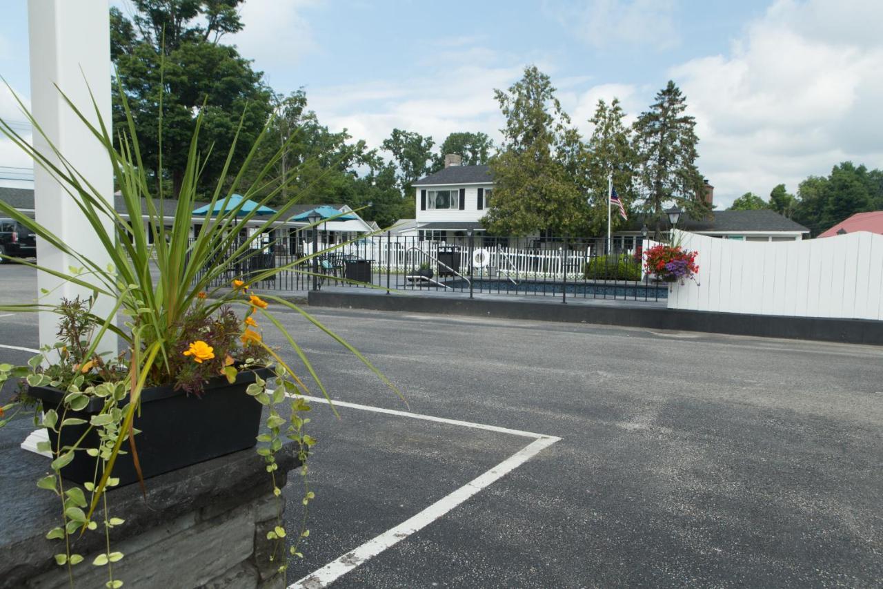 Knotty Pine Motel Bennington Ngoại thất bức ảnh